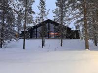 Villa Arctic Trail, Apartment A - Aurora view hot tube - Sauna - Lapland holiday - B&B Äkäslompolo