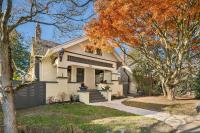 Refined Seattle Craftsman - Perfect Family Retreat near Parks, Zoo & UW - Chambres d'hôtes Seattle