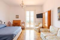 Giovannino's House - B&B Meta