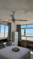 Deluxe One-Bedroom Apartment with Ocean View