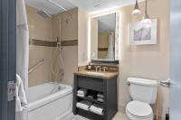 Hillside #508 - Cozy Studio w King Bed Fireplace & Kitchenette - B&B Mammoth Lakes