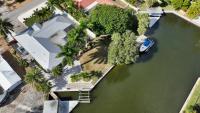 Bali Hai House - 5041 - Bed and Breakfast Siesta Key