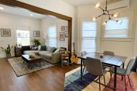 The Owen Bungalow - Uptown/Paseo OKC - B&B Oklahoma City