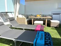 Ático Dio Vista Dúplex con Terraza Soleada y Vistas al Mar - Bed and Breakfast Alcalá