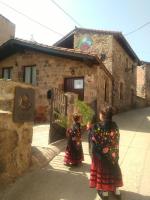 Posada Rural La Piñorra - Bed and Breakfast