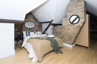 Large Penthouse 3 Bathrooms next to White chapel - Bed and Breakfast Londen
