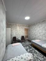 Camera Doppia con Letti Singoli