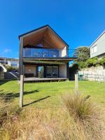 Absolute beachfront in Papamoa - B&B Tauranga