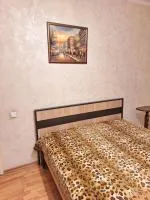 Квартира на улице Титова Независимости возле тц Апполо, Славутич - Ferienwohnung Dnipro