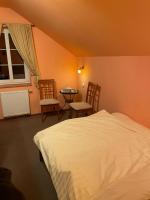 Tweepersoonskamer met 1 of 2 Bedden en Eigen Badkamer