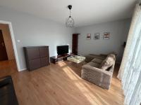 Metro Bródno Apartment Malborska Warsaw - B&B Warsaw