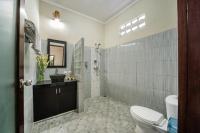 Camera Matrimoniale Deluxe con Vista Piscina