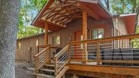 Wooded Nest, Cozy 3BR Chalet Near Spas, Downtown Berkeley Springs & Hiking - Chambres d'hôtes Berkeley Springs