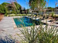 Le Clos de L'Oliveraie - Appartements de charme avec piscine proche d'Uzès - B&B Sagriès