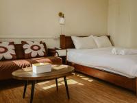 Camera Queen Standard