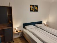 Green Studio Nord - Bed and Breakfast Bacău