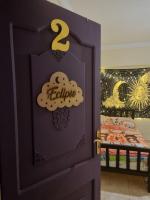 Einzelbett im Schlafsaal