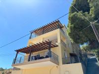 Afroditi's Apartment Superb View - Ferienwohnung Gythio