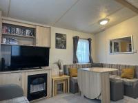 3 bedroom 8 berth Standard Basic caravans with Hot Tub,Mountain Bikes - B&B Tattershall