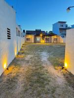 Complejo NAEN - Apartamentos a 1 Cuadra del Mar - Mar del Tuyú - B&B Mar del Tuyú