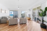 Large 3 Bedroom Ocean Views - B&B Gold Coast