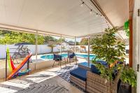 The Flamingo*4bed*pool*jacuzzi*foosball - B&B Valrico