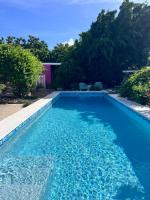 Tropical Breeze Curaçao - B&B Santa Catharina