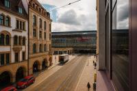 RAHA Apartments - Stilvolle 3-Z-Wohnung - Barrierearm - Fahrstuhl - Bahnhofsnah - Vollausstattung - B&B Érfurt