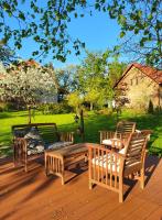Studio mit Gartenblick