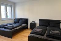 Cozy City Center Designer Apartment for 10 People - B&B Wiener Neustadt