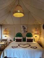 Lunanir lodge Camp - Chambres d’hôtes Hassilabied