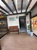 Apartment with Shower