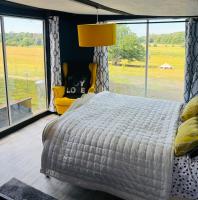 Outlook farm cabin firepit - B&B Hertford