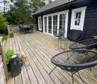 Mini House With Sandy Beach And Sauna - B&B Olofstorp