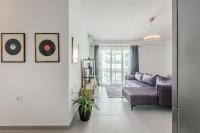 Central & Natural Light 2Bdr Private Parking - Ferienwohnung Tirana