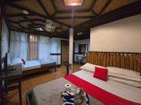 Family Room with Garden View