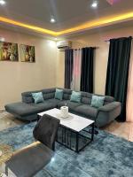 JOLIE STUDIO MEUBLé - B&B Dakar