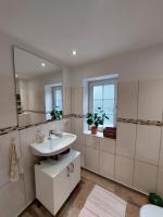 Domus Campus Latus - Ferienwohnungen Breitenfeld - Bed and Breakfast Gumtow