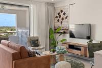 Coral Whisper - Aquamarine 8 - B&B Willemstad