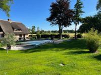 La Chaumière de Lilou, Havre de paix en campagne - B&B Merckeghem