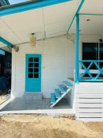 Dream Villa Beachfront Sunset - Bed and Breakfast Ban Bang Po