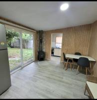 Cabaña interior en el centro de llanquihue - B&B Llanquihue