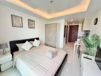 LAKE VIEW Studio in LBR Maldives - Chambres d'hôtes Jomtien