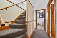 Spacious 5BR Home in Cardiff Bay with Office Area - B&B Cardiff