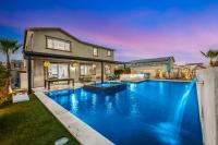 Lagoon 7BR Desert Gem w Huge Pool, Spa Gameroom - B&B Coachella