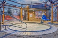 Modern 3BD -Walk to Lake & Beach - B&B Tahoe City