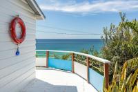 Surf Shack at Boat Beach - B&B Seal Rocks