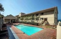 Step into the OCEAN - B&B eMdloti