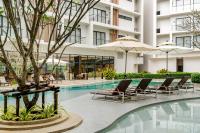 Laya Resort Garden Escape- Tropical Serenity Suite - Chambres d’hôtes Layan Beach