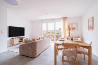 Maison Spacieuse avec Jardin Privé 3 Chambres Parking Gratuit 15 min Toulouse - Chambres d'hôtes Aucamville